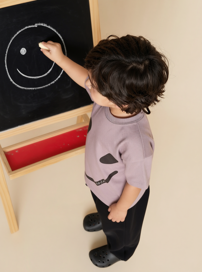 Unisex Lavender Smiley Organic Cotton Tee